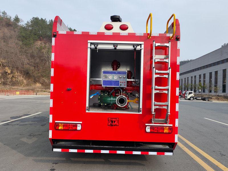 HOWO foam fire truck pump room HOWO foam fire truck pump room