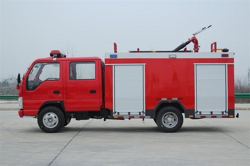 ISUZU NKR mini foam tender fire truck ISUZU NKR mini foam tender fire truck