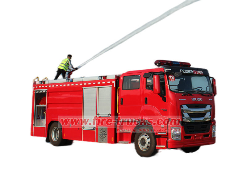 ISUZU GIGA fire tanker truck ISUZU GIGA fire tanker truck