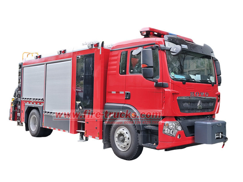 HOWO 4×2 fire rescue truck