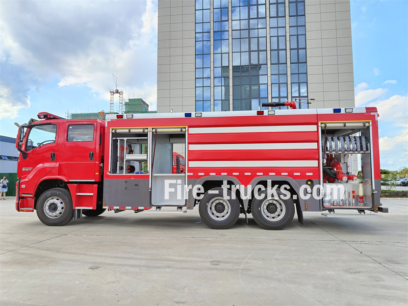 Factory sale ISUZU GIGA foam fire engine