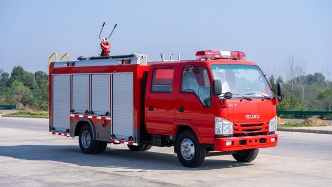 Factory Isuzu Foam Fire Truck CAD drawing
