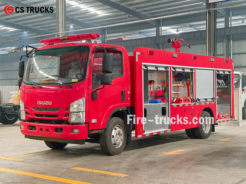 isuzu 4x2 fire truck water tank