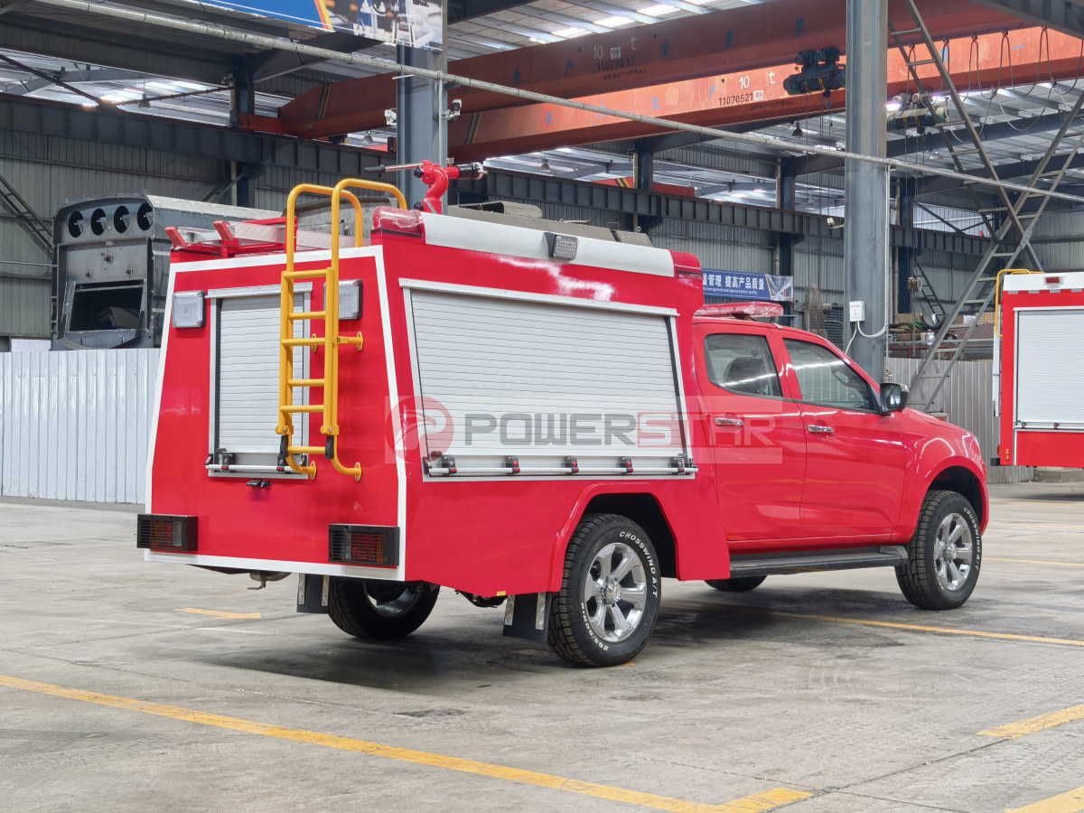 ISUZU Rescue and Rapid Intervention Vehicle Technical Drawing